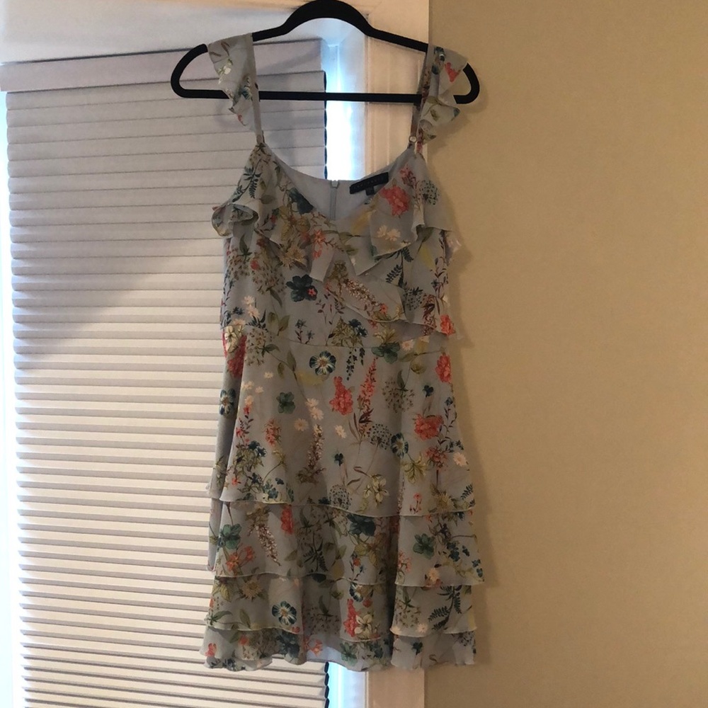 Women’s wedding guest dress